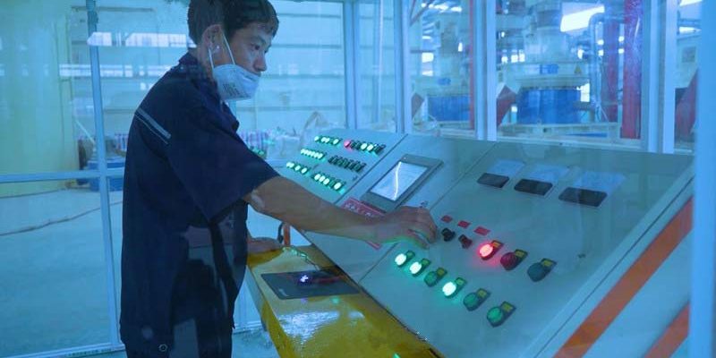 Biomass wood pellet production line(图11) Asia biggest 20t/h biomass straw wood pellet production line(图11)